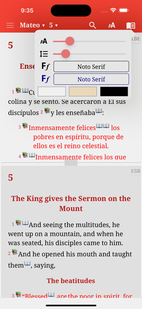 La Biblia de Estudio - Interfaz de la aplicación La Biblia de Estudio mostrando la configuración de personalización de texto y una vista bilingüe en español e inglés de la Biblia