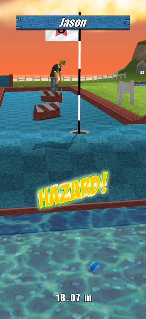 Una bola de golf sumergida en un obstáculo de agua con una notificación de peligro en pantalla en el juego móvil My Golf 3D.