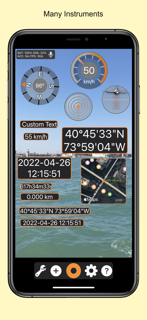 속도계 나침반 및 지도 오버레이와 같은 텔레메트리 계측기를 보여주는 대시캠 앱