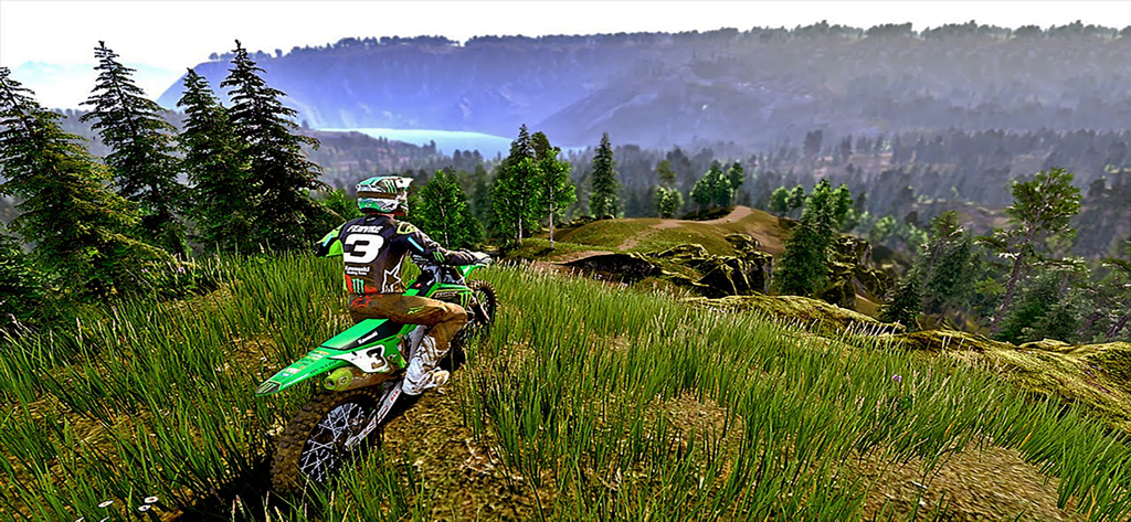KTM MX Dirt Bikes Unleashed 3D 모바일 게임에서 광대한 산악 오픈 월드를 내려다보는 더트 바이크 라이더