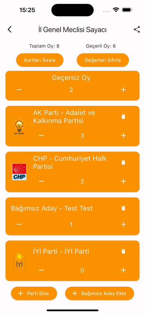 Oberfläche der Secim Sayaci-App, die den Stimmenzählerbildschirm für türkische politische Parteien mit Zähltasten anzeigt