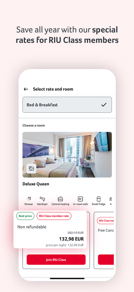 RIU Hotels & Resorts - RIU Hotelsアプリの画面、デラックスクイーンルームとRIUクラス会員向けの特別料金が表示されています。