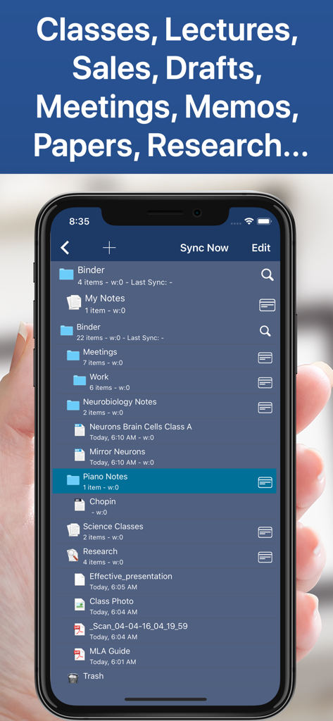 Schermata dello smartphone che mostra cartelle organizzate per appunti accademici e professionali in Notes Writer