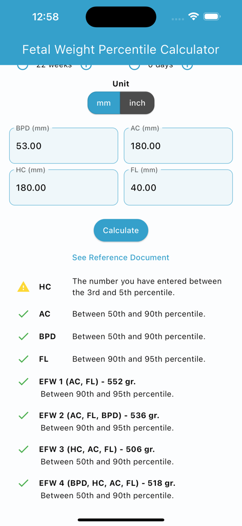 Ein Bildschirm der Fötalgewicht-Rechner-App, der Ultraschallmessungen und berechnete Wachstumperzentile anzeigt.