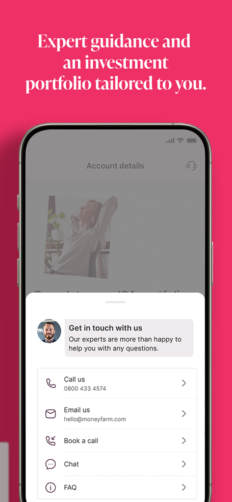 Moneyfarm: Investing & Saving - Moneyfarm-App-Oberfläche mit Kontaktoptionen für fachkundige Finanzberatung