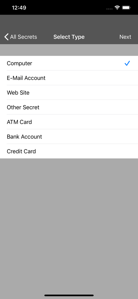 Pantalla de la aplicación The Vault mostrando categorías para almacenar información sensible como tarjetas de crédito y cuentas bancarias