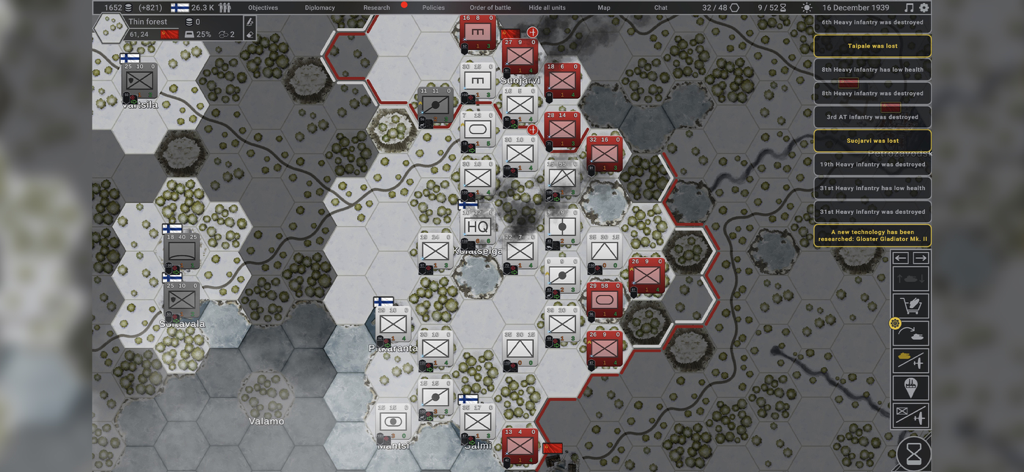 Hex of Steel - A tactical hex-grid map from the WWII wargame Hex of Steel showing military units positioned across a snowy landscape with an active event log.