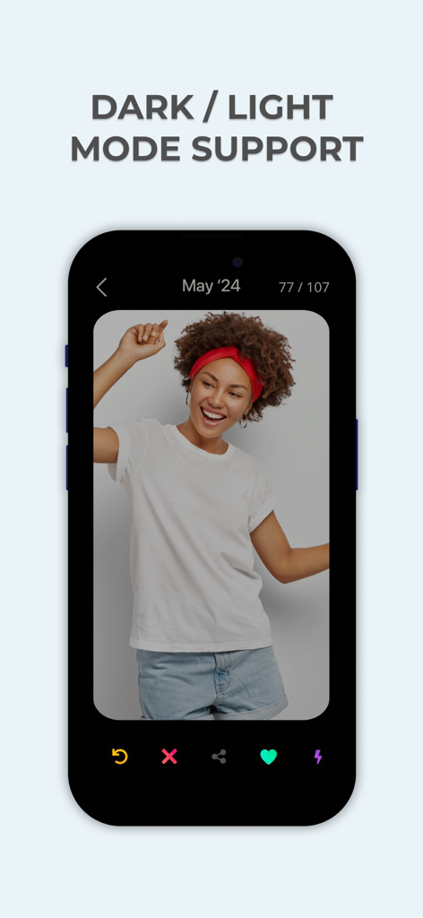 Swipe Photo Cleaner app interface showing dark mode support on iPhone