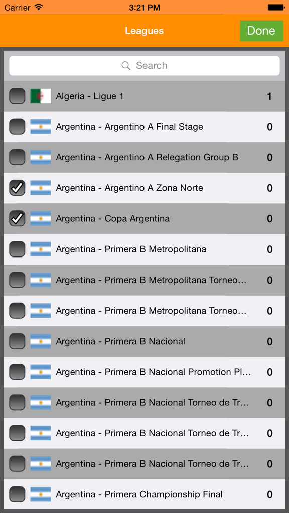 OddsCheck iPhoneアプリのインターフェースに、選択可能な国際サッカーリーグのリストが表示されています