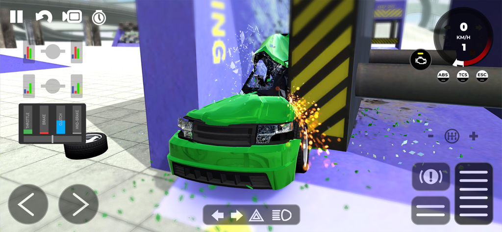 Beam Drive Crashes Original 3D - A green car colliding with a barrier featuring realistic destruction and sparks