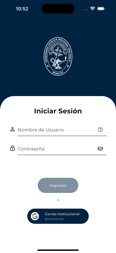 Schermata di accesso dell'app UCB Movil con campi per nome utente e password, più accesso tramite email istituzionale.
