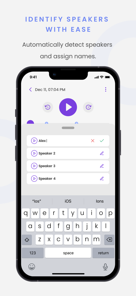 Pantalla de smartphone que muestra la función de la app Lugh para detectar automáticamente hablantes y asignarles nombres.