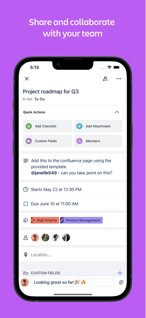 Aplicativo móvel Trello mostrando um cartão de roadmap de projeto com membros da equipe e datas de vencimento.