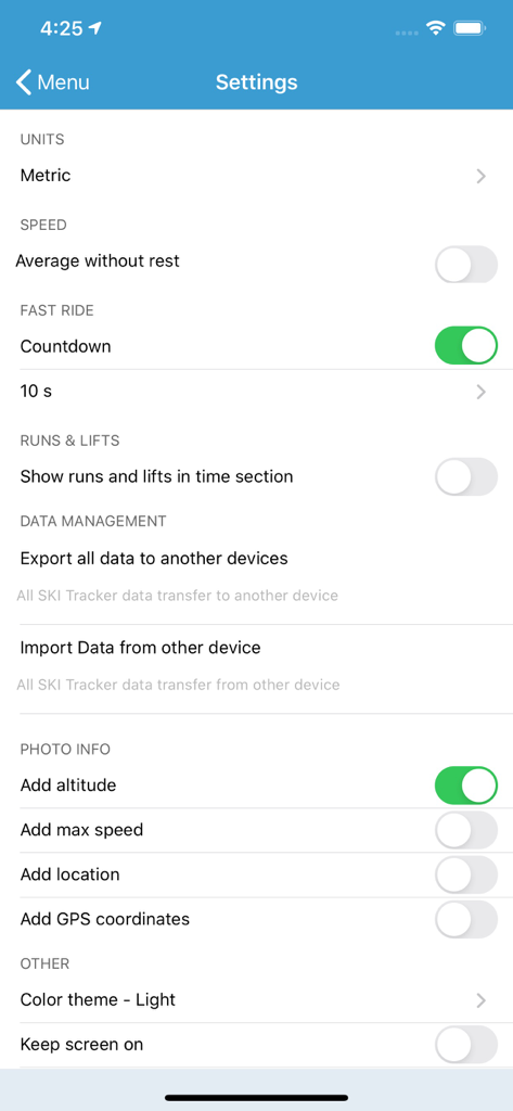 EXA SKI Tracker Premium Gold - The settings menu of the EXA Ski Tracker app showing customization options for tracking speed, runs, lifts, and photo data overlays.