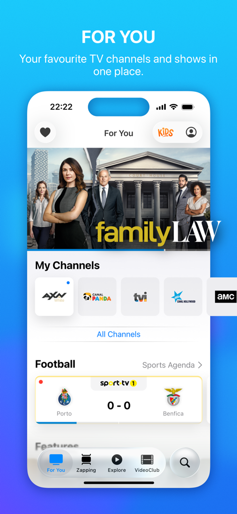 Pantalla de smartphone mostrando la interfaz de la aplicación MEO Go con recomendaciones personalizadas de programas de TV, marcadores de fútbol en vivo y una lista de canales suscritos