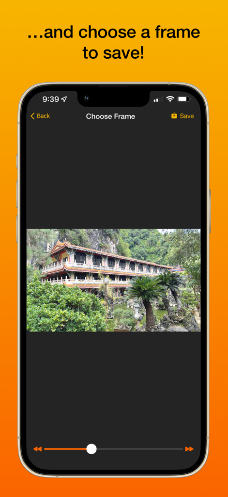 Photo Extractor - iPhone screenshot of Photo Extractor app showing the Choose Frame screen with a video frame selection slider and save button