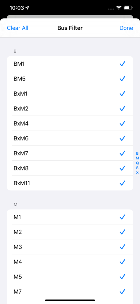 BusBus NYC - Interfaccia dell'app BusBus NYC che mostra un elenco di filtri per le rotte degli autobus con più linee di autobus MTA selezionate.