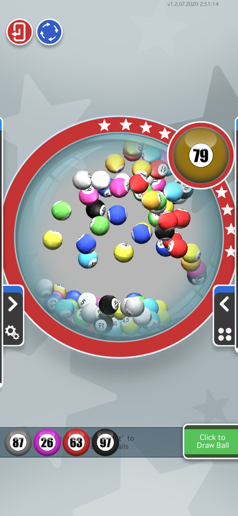 Digitale Bingo-Trommel mit bunten nummerierten Kugeln und der aktuell gezogenen Zahl 79 auf dem Bildschirm