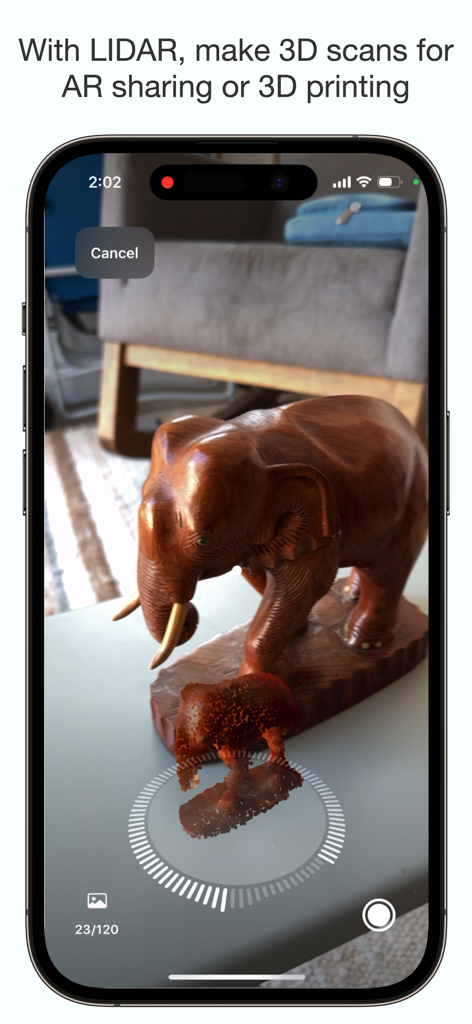 LiDARスキャナーアプリSaplingを使用して、ARと3Dプリント用に木製の象をスキャンしているiPhone画面。