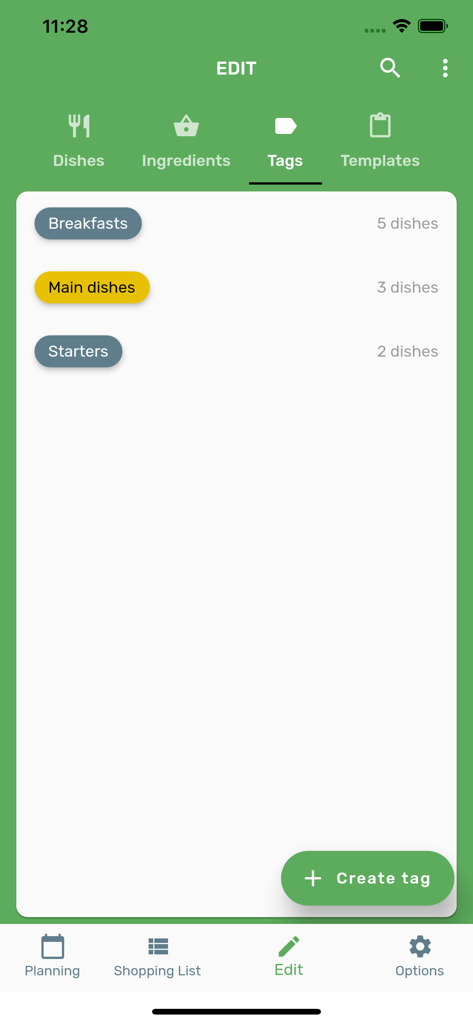 Interfaz de la aplicación de planificación de comidas para gestionar y crear etiquetas de platos personalizadas como desayunos y entrantes