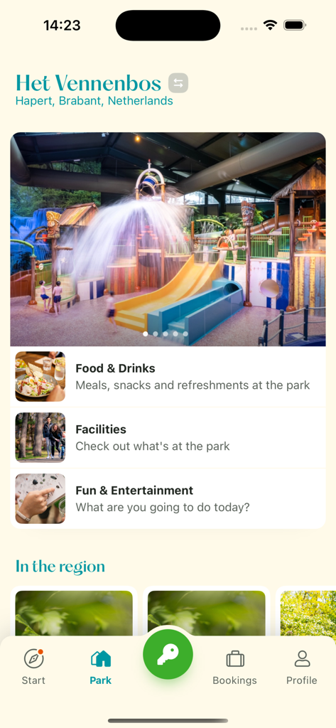 Landalアプリのインターフェースで、オランダのヘット・ヴェンネンボス（Het Vennenbos）の施設と屋内ウォーターパークが表示されています。