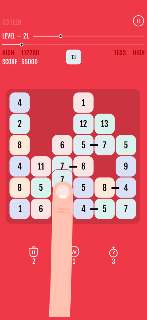 Um dedo mesclando blocos numerados na grade do jogo mobile minimalista Sixteen The Puzzle