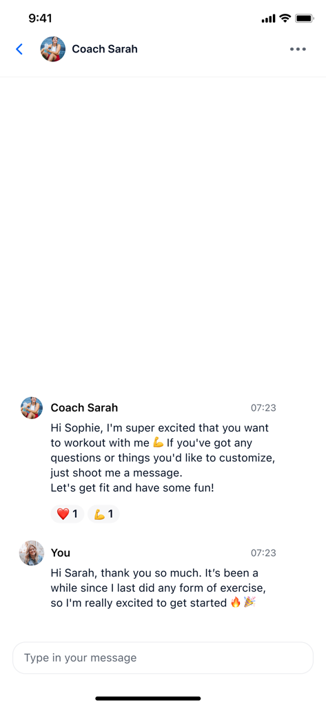 Online Coach - A messaging screen within the Online Coach app showing a welcoming conversation between a personal trainer and a client.