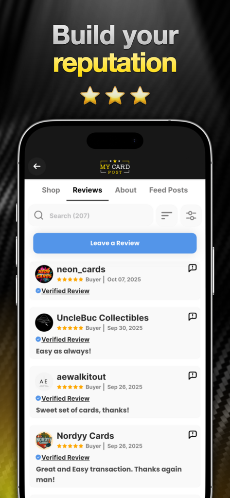 Una schermata dell'app mobile che mostra recensioni e valutazioni degli utenti per un marketplace di carte sportive.
