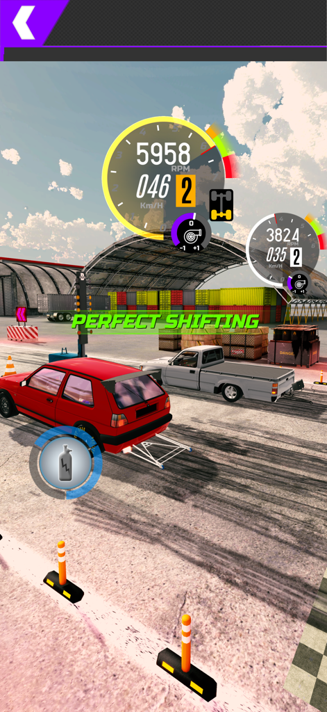 Project DRAG : Online - Two cars competing in a drag race on a track with a perfect shifting indicator in Project DRAG Online