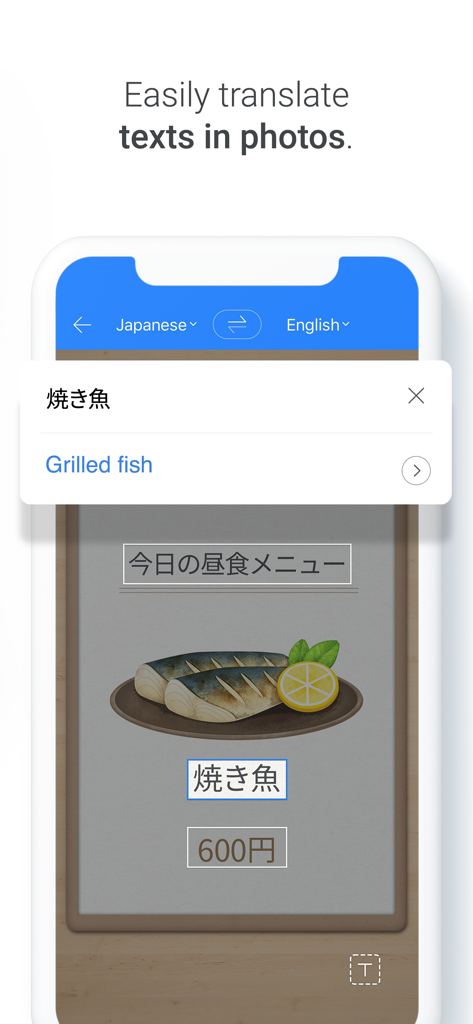 Schermo di uno smartphone che mostra l'app Naver Papago che traduce il testo giapponese di un menu di cibo in inglese
