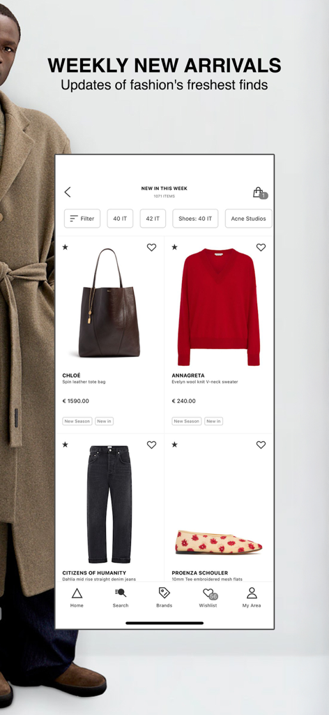Application mobile Luisa Via Roma affichant les nouveautés hebdomadaires de vêtements et accessoires de créateurs