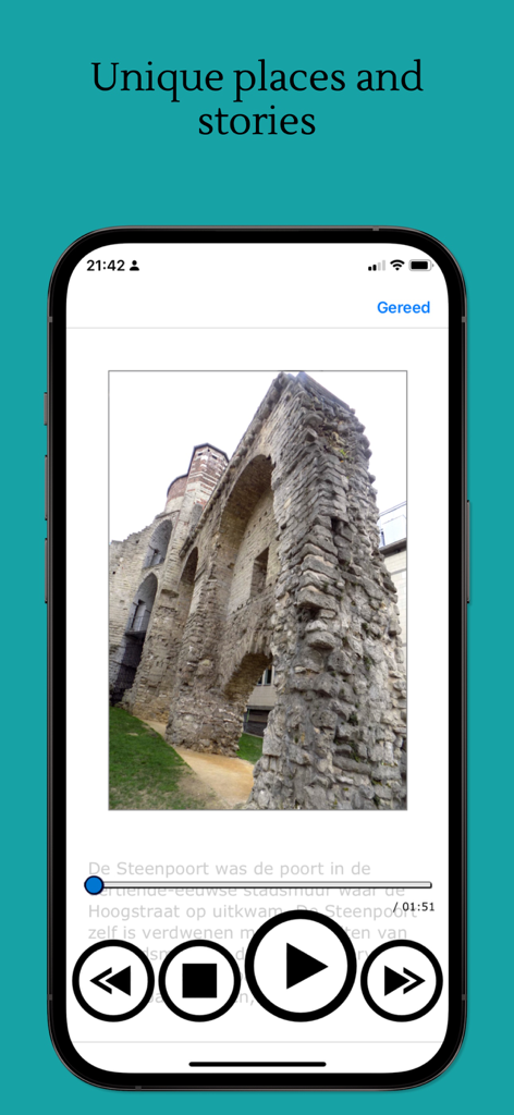 Heritage App - 古代の石造りの遺跡の写真が表示されたヘリテージアプリのインタラクティブオーディオガイドを示すスマートフォン画面