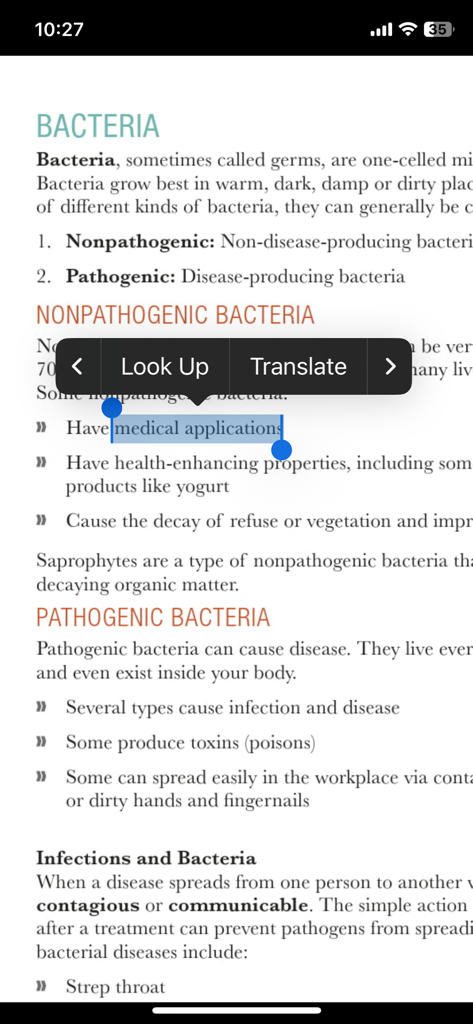 Pivot Point Reader - Interfaz de la aplicación Pivot Point Reader mostrando la selección de texto con opciones de traducción y búsqueda.