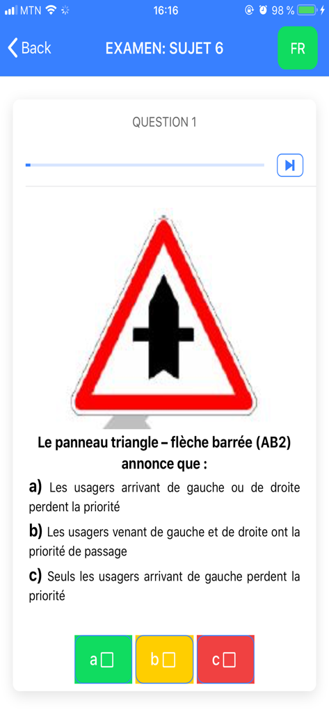 A driving theory test question with a road sign from the Guide Permis Benin app