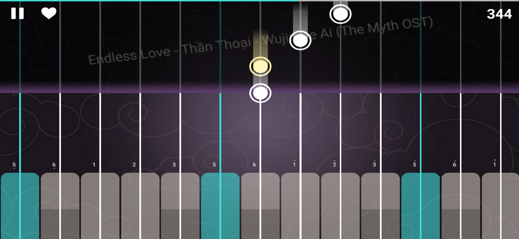 Guzheng Extreme - Pantalla de juego de Guzheng Extreme mostrando un modo de juego de ritmo con notas cayendo en cuerdas virtuales para la canción Endless Love.