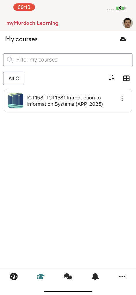 myMurdoch LMS - The My Courses screen in the myMurdoch LMS app displaying an introductory information systems course