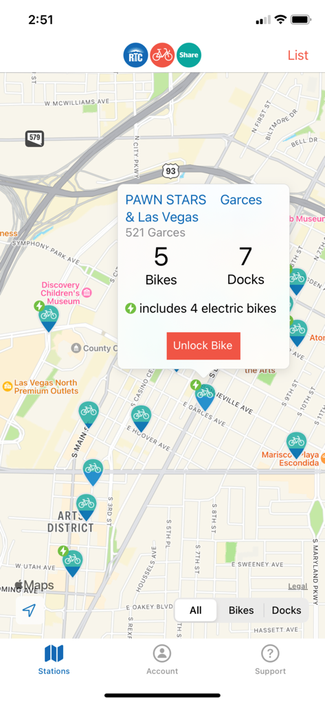 RTC Bike Share - RTC Bike Share App-Oberfläche mit einer Karte mit verfügbaren Fahrrädern und Docks in Downtown Las Vegas