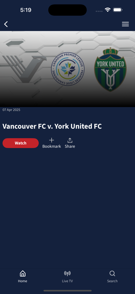 Interfaz de la aplicación OneSoccer que muestra un partido entre Vancouver FC y York United FC con un botón de reproducción.