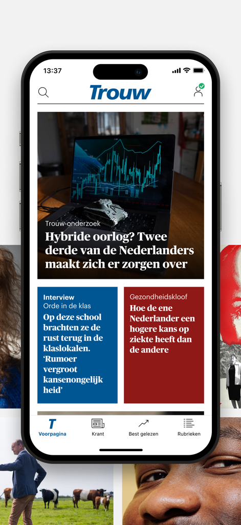 Interface do aplicativo de notícias Trouw mostrando artigos de notícias holandeses em um smartphone