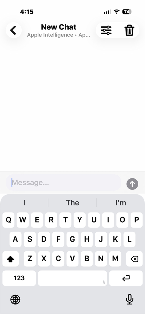 LLM Chat Client - Mobile Benutzeroberfläche des LLM Chat Client, die einen neuen Chat-Bildschirm mit einer geöffneten Tastatur anzeigt