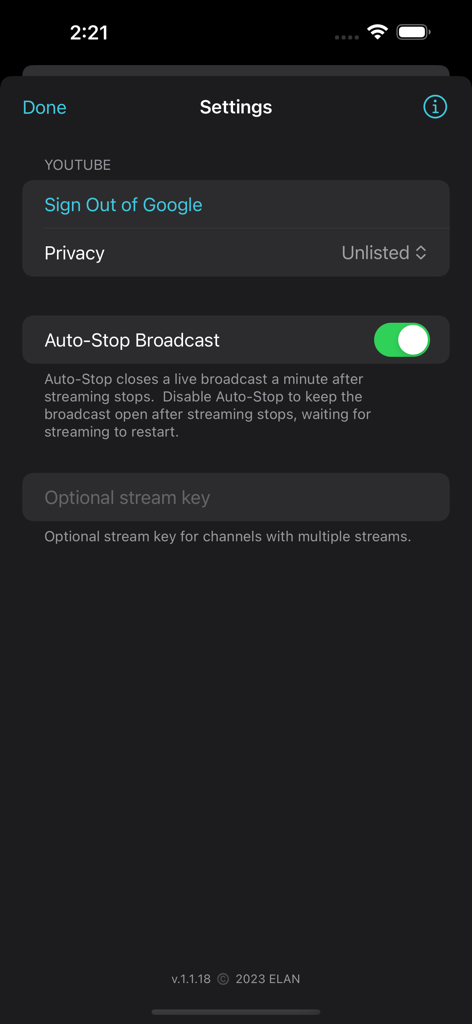 FlyLive settings menu showing YouTube privacy and auto stop broadcast options