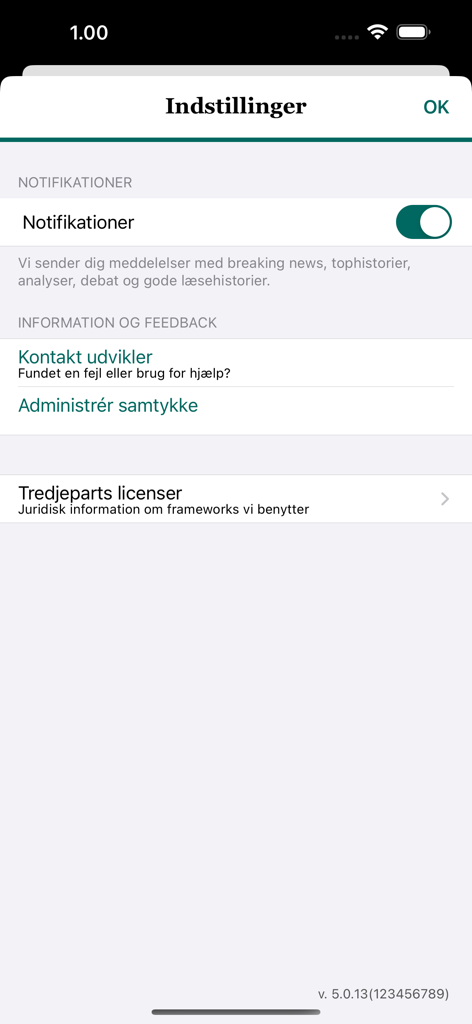 Jyllands-Posten Nyheder - Settings screen of the Jyllands-Posten Nyheder news app showing notification and support options