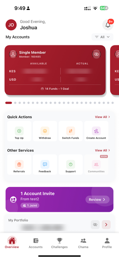Dashboard of the CIC PLUS app showing financial account balances and investment management options