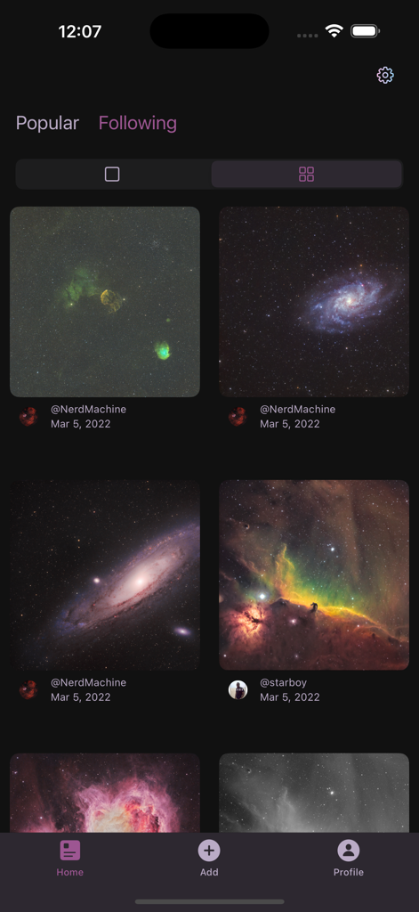 Stardust: Astrophotography - Popular astrophotography feed showing galaxy and nebula photos on the Stardust app