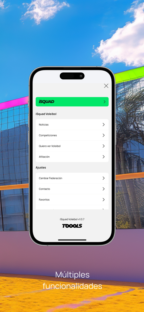 Menú de la aplicación iSquad Voleibol que muestra varias opciones de navegación, incluidas noticias, competiciones y favoritos.