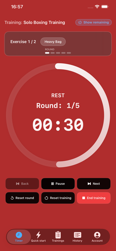 BoxTime - Boxing Timer - Interface do aplicativo BoxTime mostrando uma contagem regressiva de 30 segundos de descanso durante uma sessão de treino de boxe com saco de pancadas.