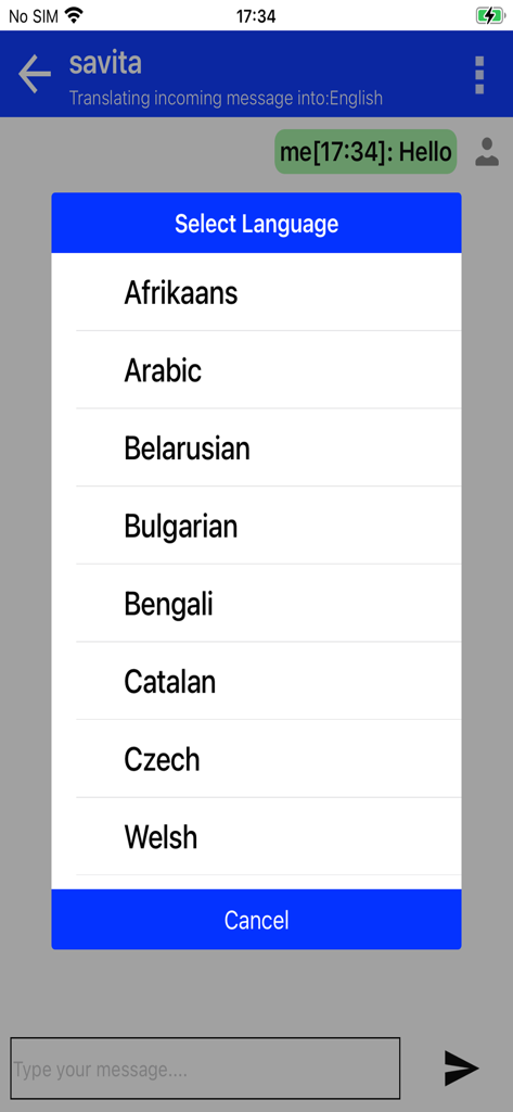 Un'interfaccia mobile per Chat Translator che mostra un menu a comparsa per selezionare le lingue di destinazione per la messaggistica in tempo reale.