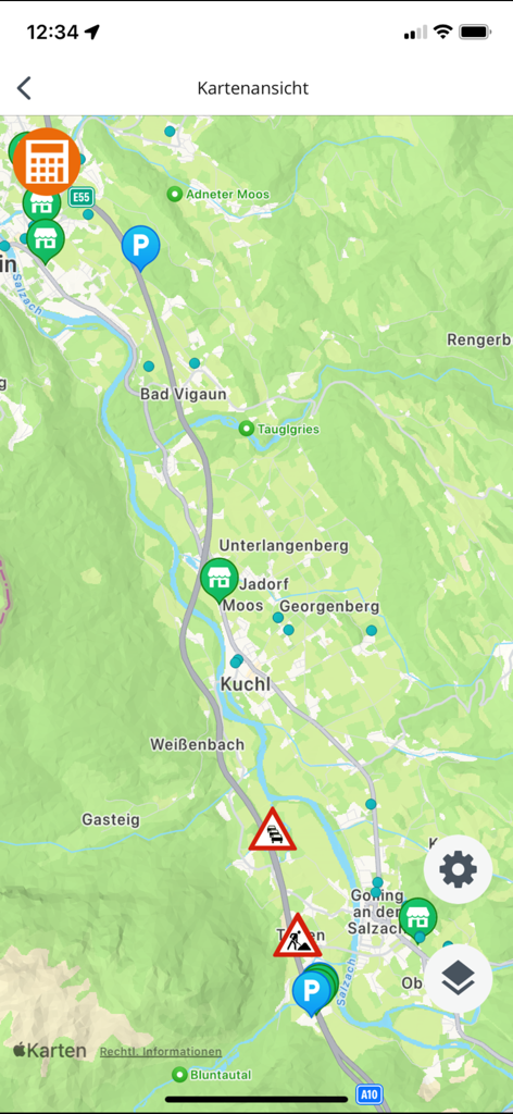 ASFINAG - Interactive map in the ASFINAG app displaying traffic alerts parking locations and service areas on Austrian motorways