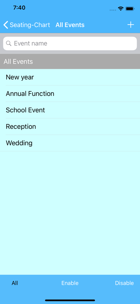 Pantalla de la aplicación Seating Chart que muestra una lista de eventos organizados como boda y recepción