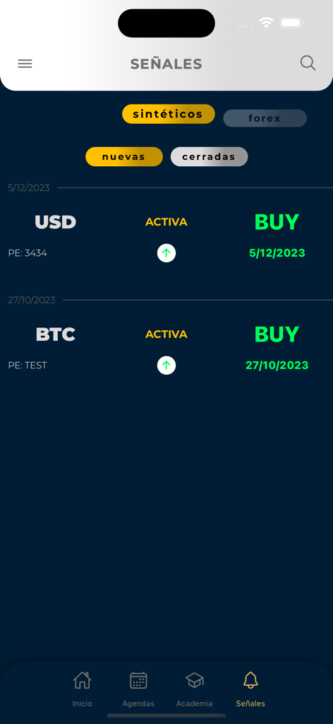 Interface of the Vanguard app showing active buy signals for USD and Bitcoin within the trading section.